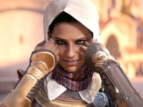 Aya pulling on her hood in Assassin's Creed Origins.