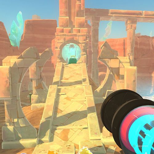 The player is looking at a Tangle Gordo which is located on the Glass Desert in Slime Rancher