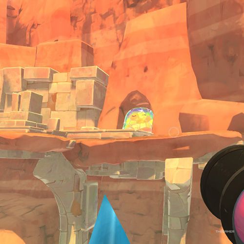 The player is looking at a Mosaic Gordo which is located on the Glass Desert in Slime Rancher