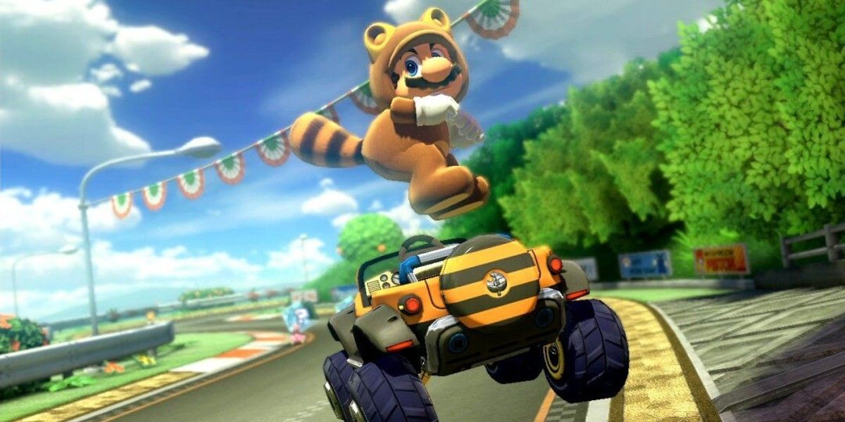 Best Local Multiplayer Games on Current Gen Systems - Mario Kart 8 Tanooki Suit Mario