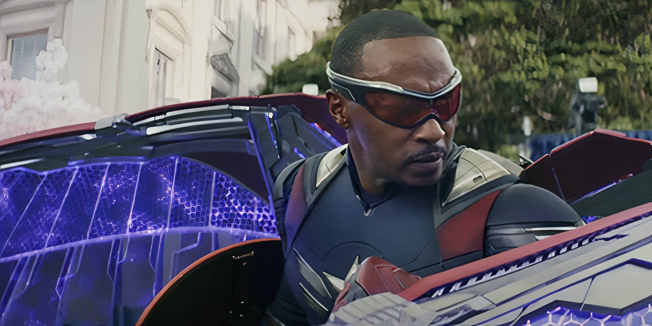 Sam Wilson's new Captain America suit in Brave New World