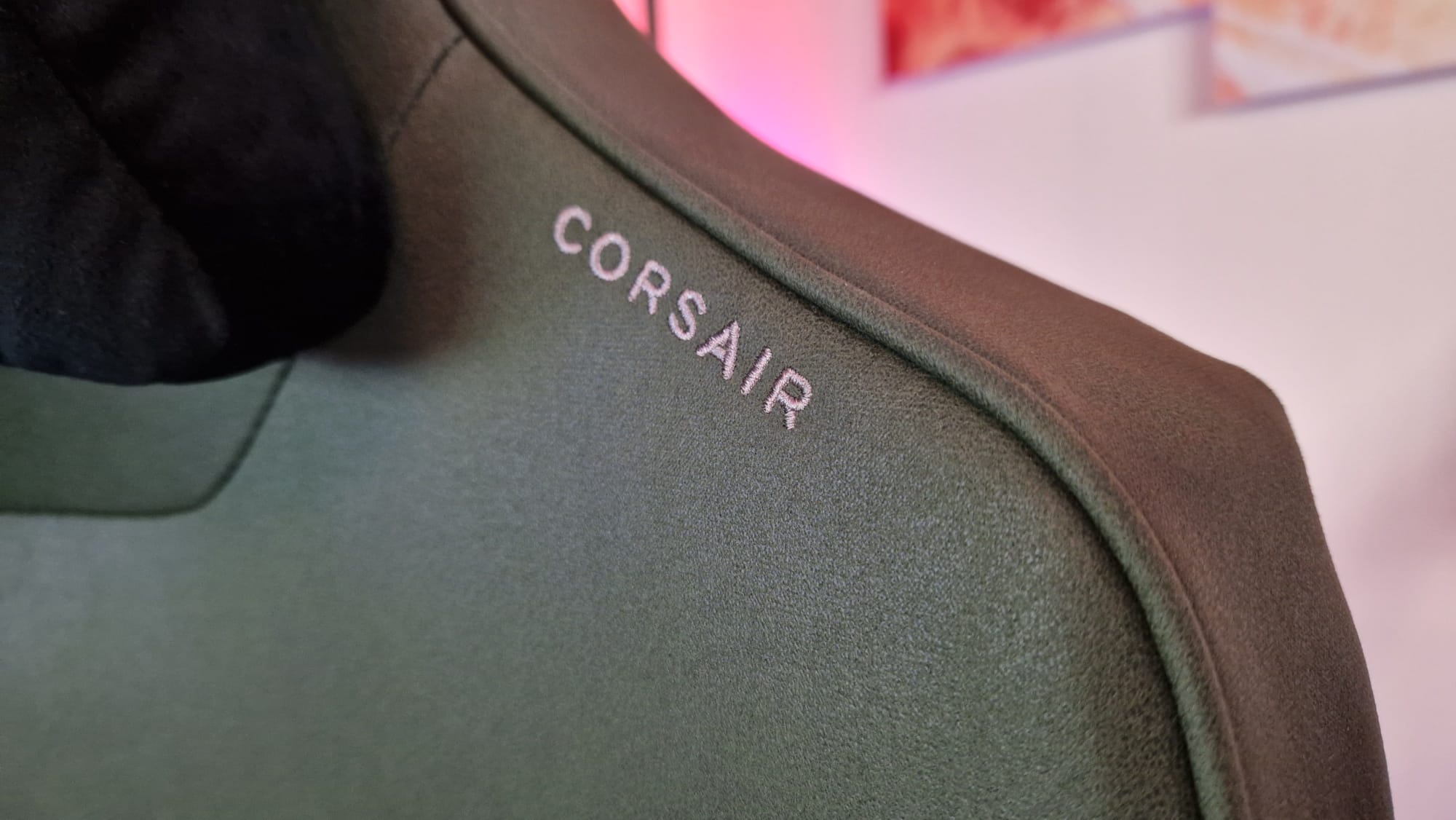 The shoulder logo of the Corsair TC500 Luxe