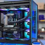 Gamer Builds Awesome Winter-Themed PC