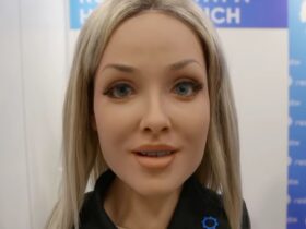 I Can’t Stop Laughing At The $175,000 Girlfriend Robot From CES