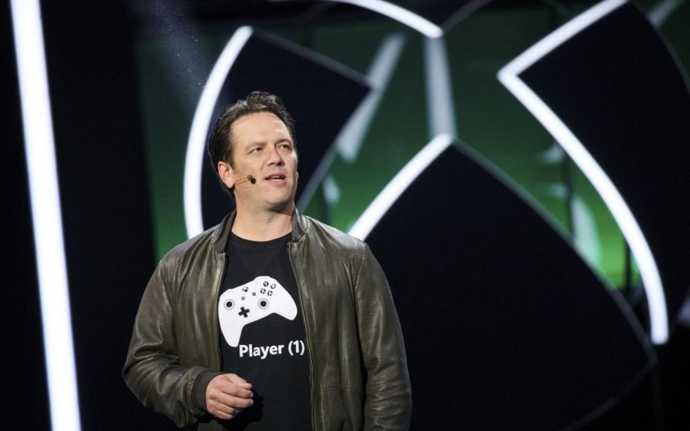 Phil Spencer Reaffirms Commitment To Multiplatform Games: “We’re Not Putting Up Walls”