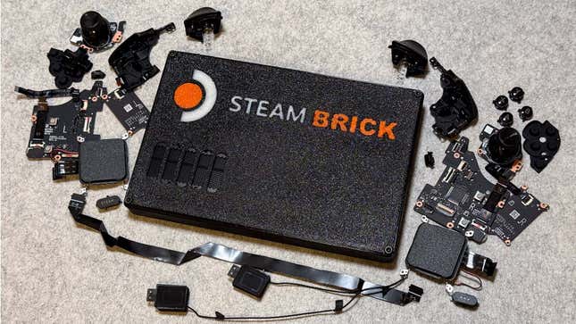 Image for article titled Someone Ripped Apart A Steam Deck And Turned It Into A Super Small Console