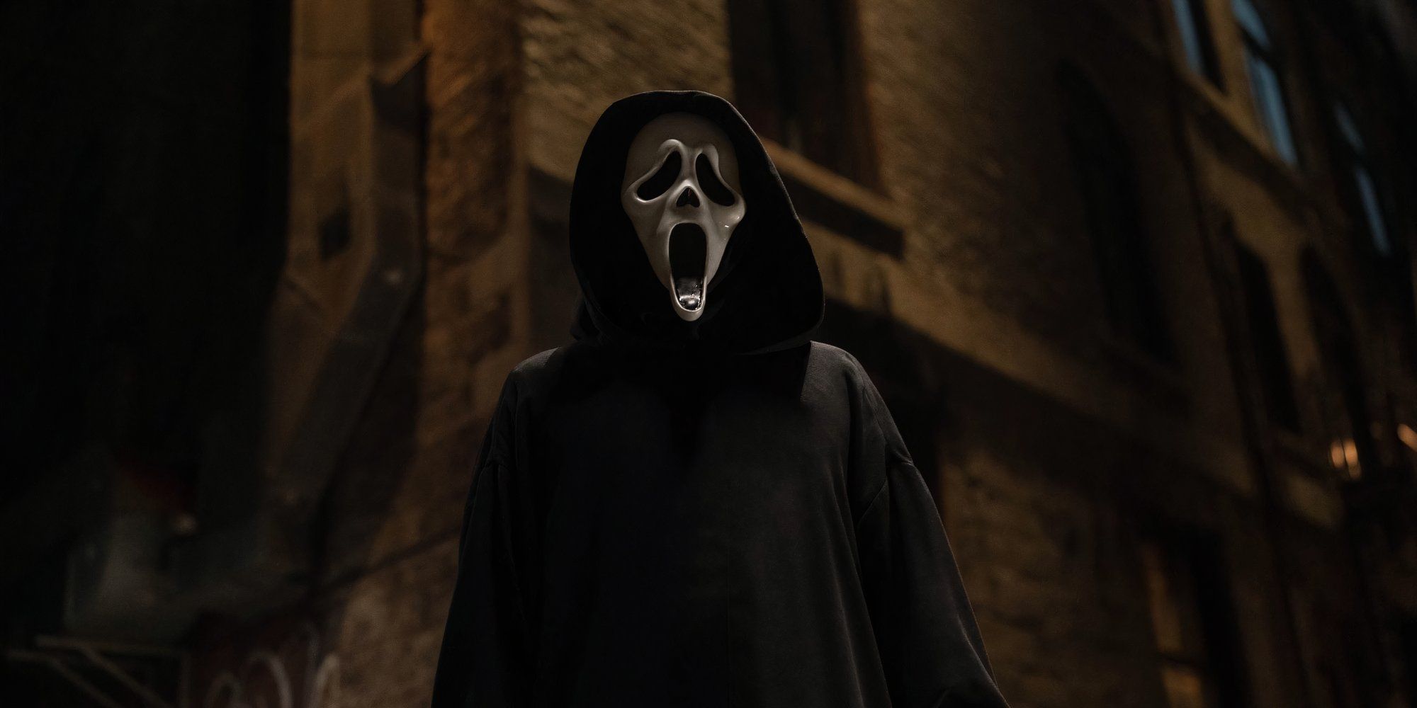 ghostface in the opening sequence