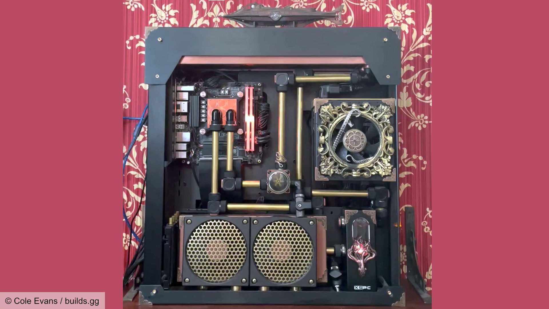 Components of the Steampunk gaming PC