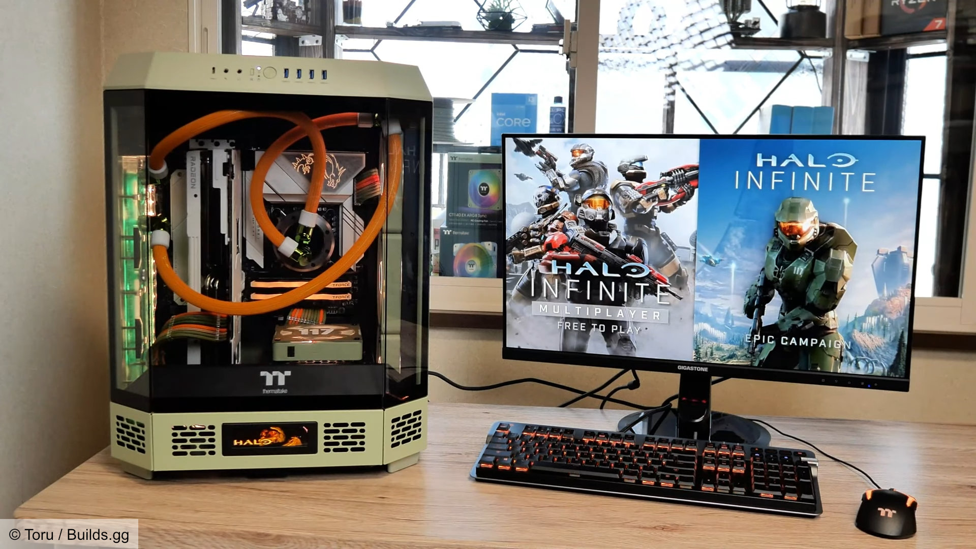 The halo gaming PC with monitor