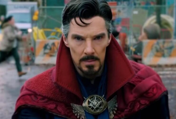 Doctor Strange wearing cape