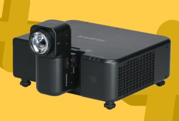 Fujifilm FP-ZUH6000 projector on a yellow background