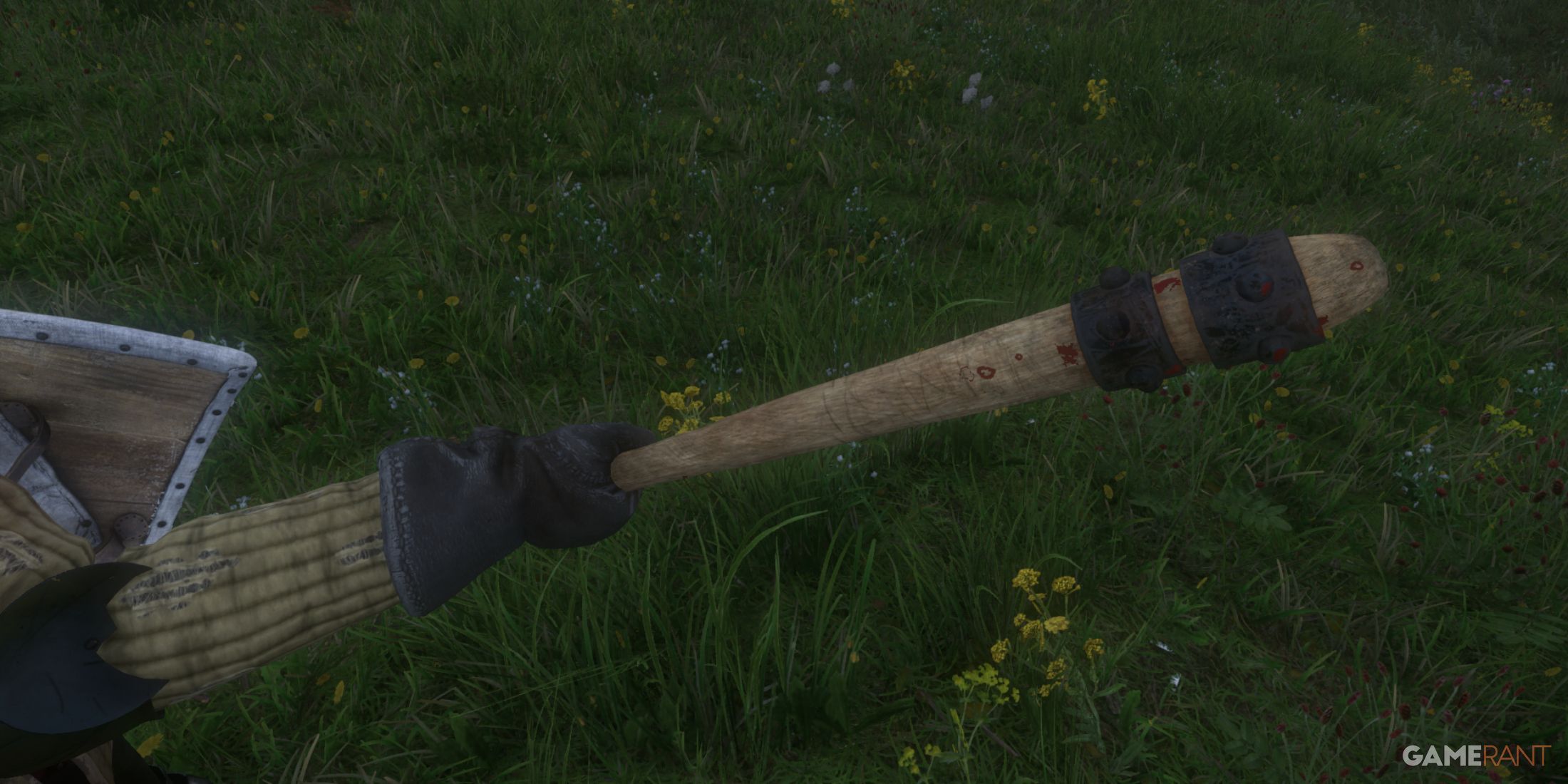 Common melee weapons in Kingdom Come Deliverance 2 wear out fast and are not worth repairing