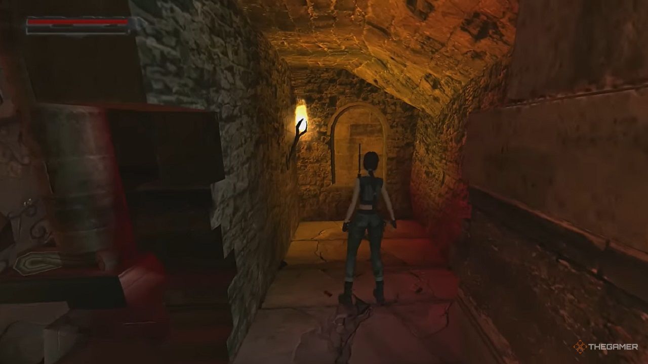 Lara Croft in the Hall of Seasons in Tomb Raider: Angel of Darkness.