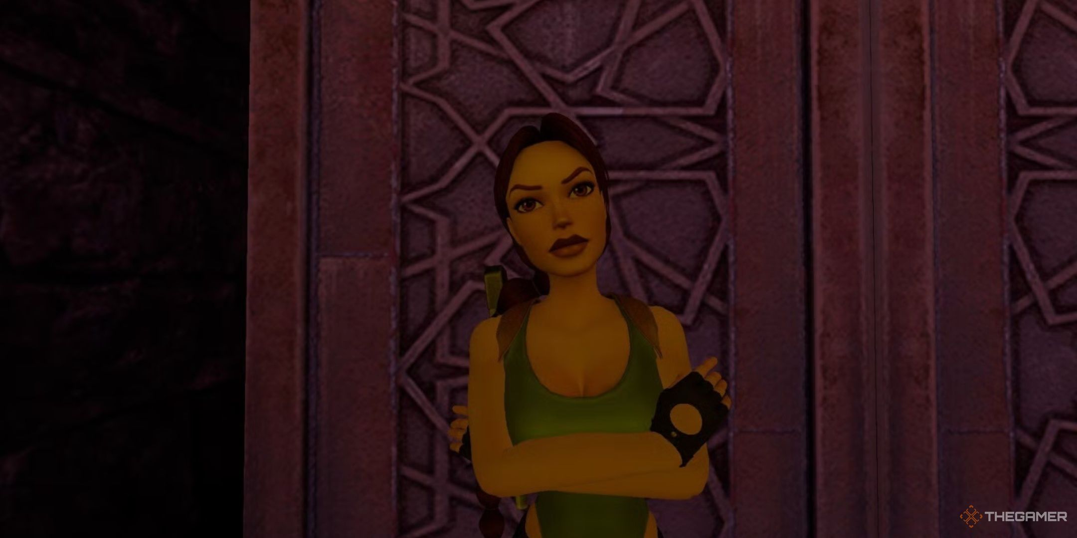 Lara with her arms crossed in Tomb Raider: The Last Revelation.