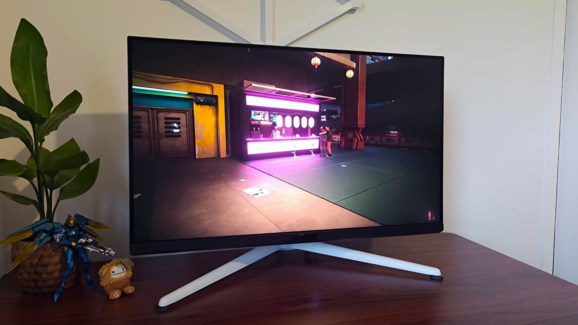 BenQ Mobiuz EX321UX gaming monitor with Cyberpunk 2077 gameplay on screen with HDR switched on