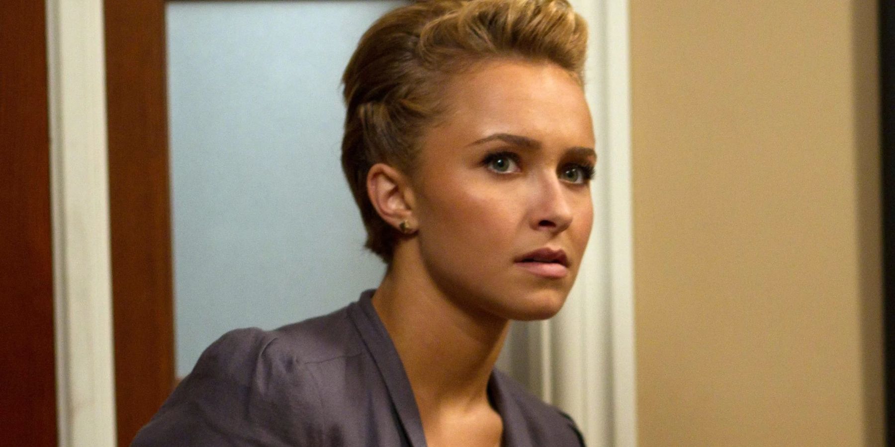 Kirby Reed (Hayden Panettiere) looking serious in Scream 4