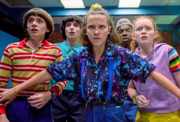 Rare Stranger Things Behind-The-Scenes Shot Reveals Character’s Body Doubles