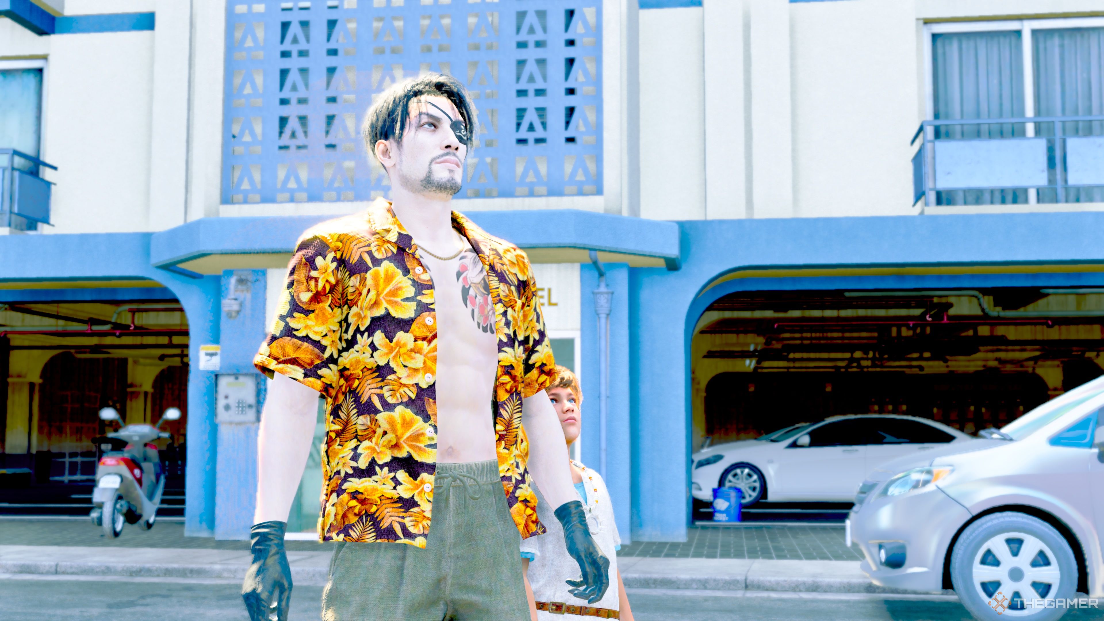 Noah Rich and Majima look around Honolulu in Like A Dragon: Pirate Yakuza In Hawaii.