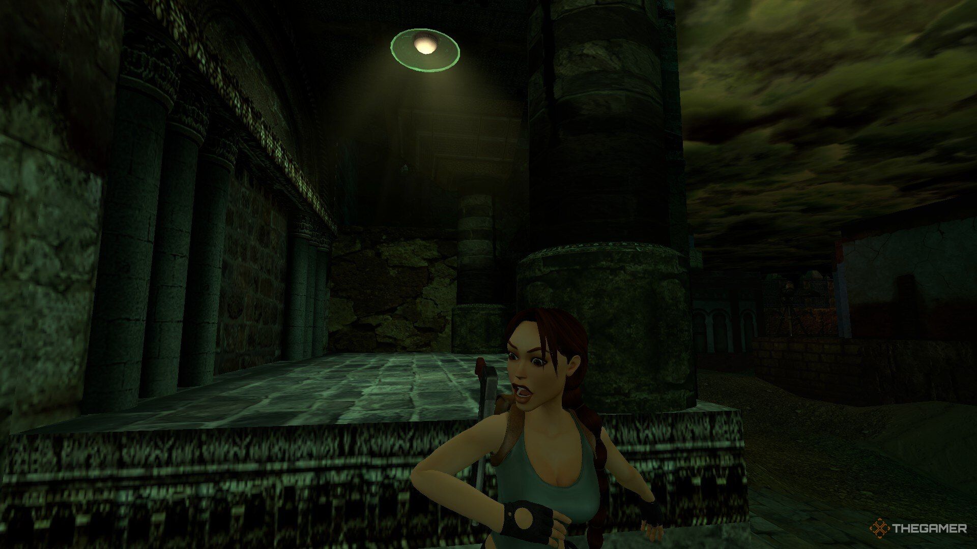 Lara Croft in Cairo in Tomb Raider: The Last Revelation.