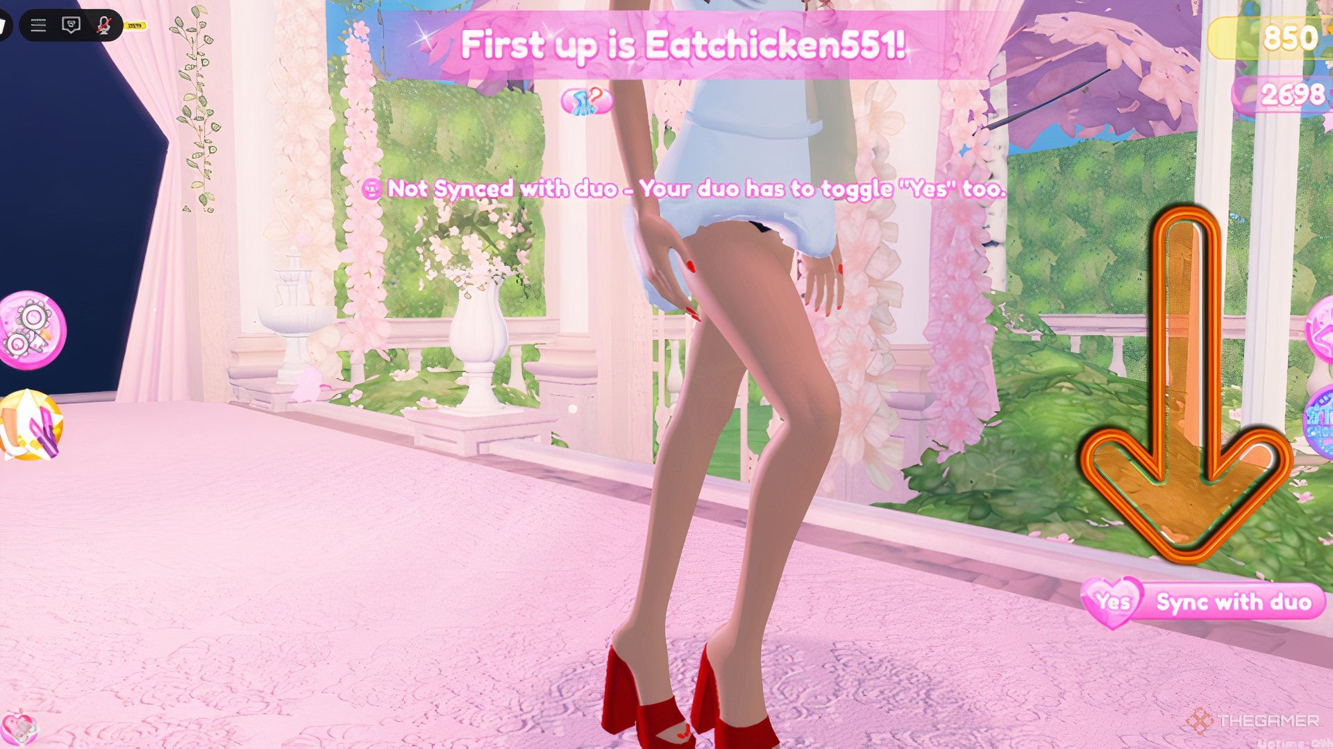Roblox Dress To Impress runaway model walking,  Sync With interface with an arrow