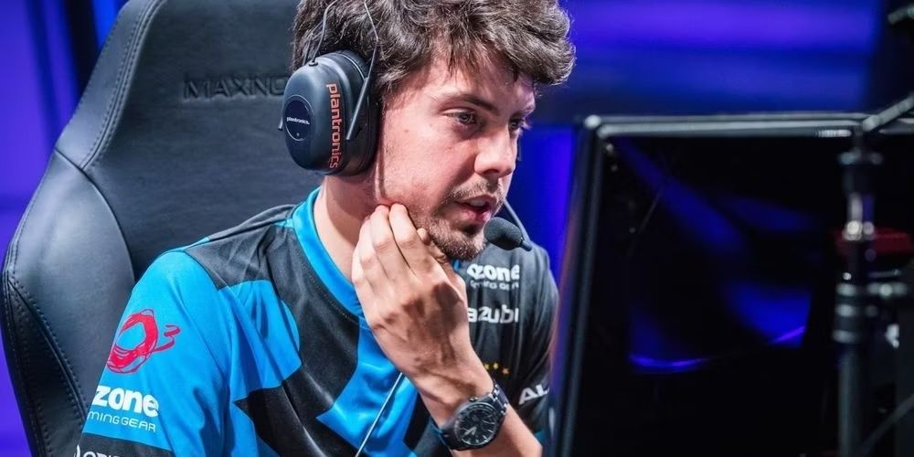 League of Legends E-Sports Championship Enrique 'xPeke' Martinez