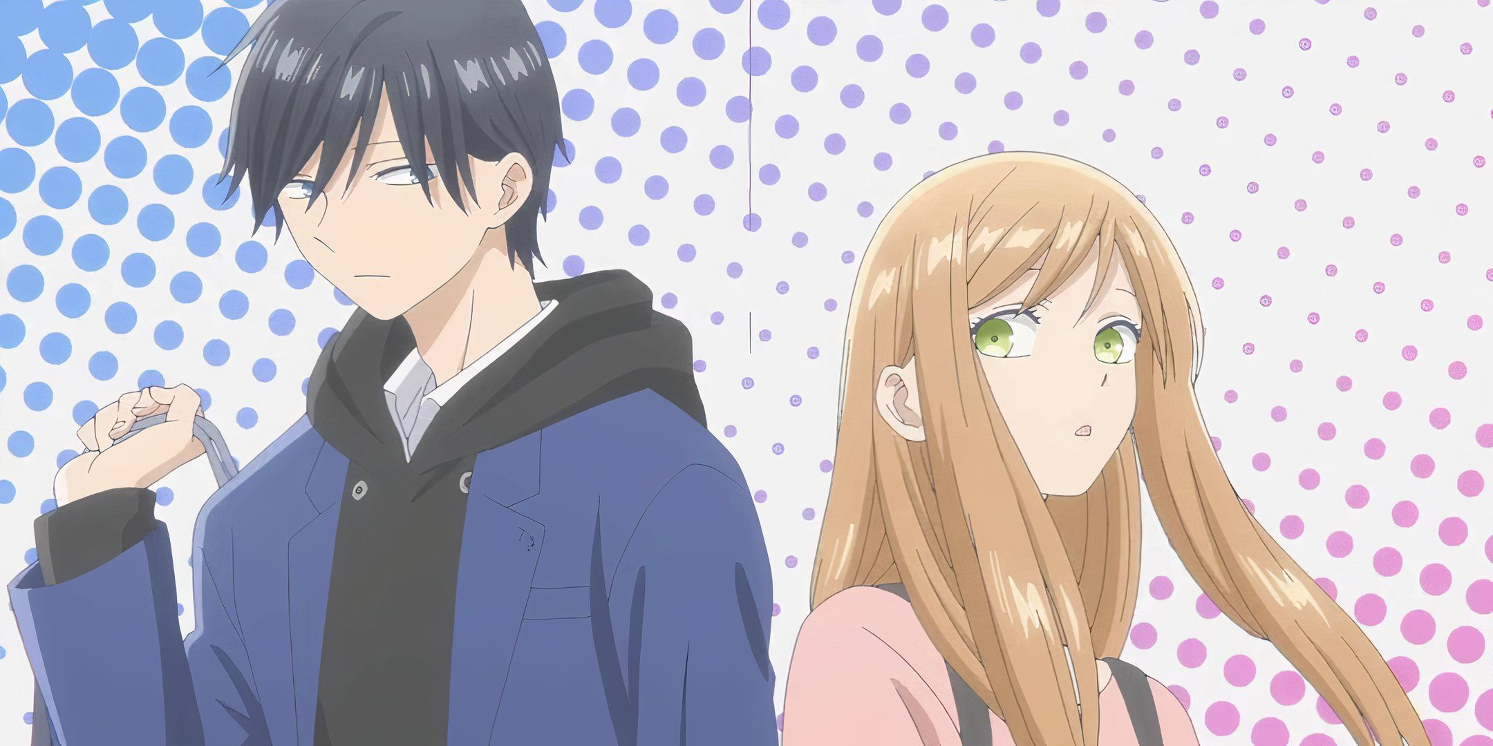 Yamada and Akane stand back to back, but they're looking at each other. 