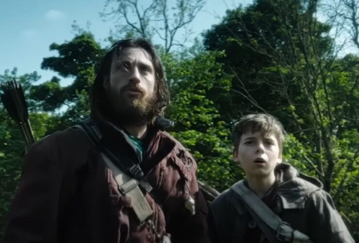 Aaron Taylor-Johnson and Alfie Williams in 28 Years Later