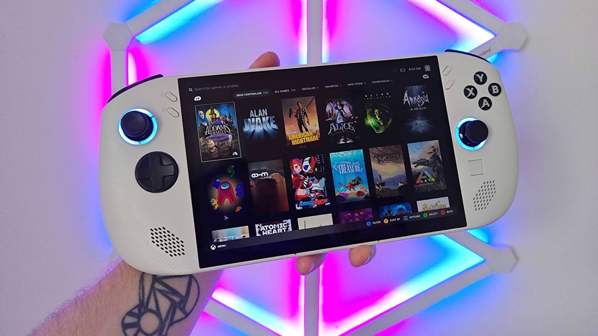 Lenovo Legion Go S SteamOS pre-orders are now live, and I'm hoping it's a second wind for the handheld