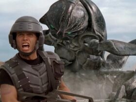 Sony's making a new Starship Troopers film, separately from its Helldivers 2 movie