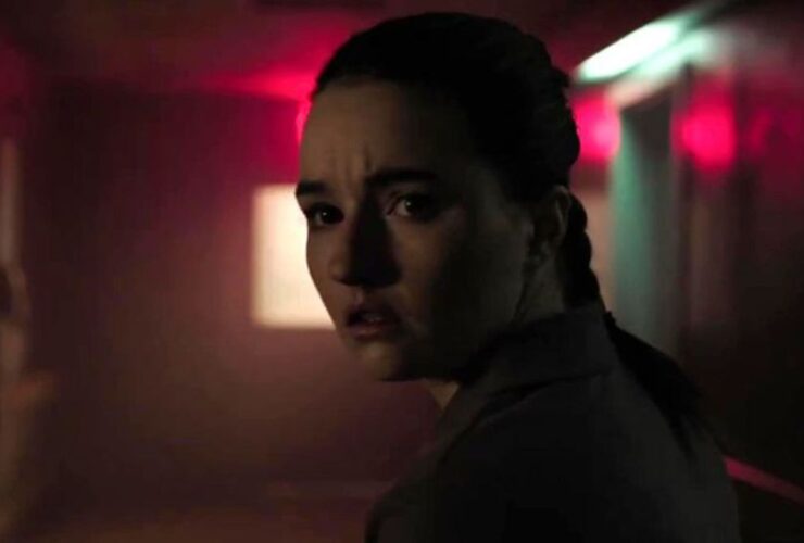 Kaitlyn Dever as Abby in The Last of Us
