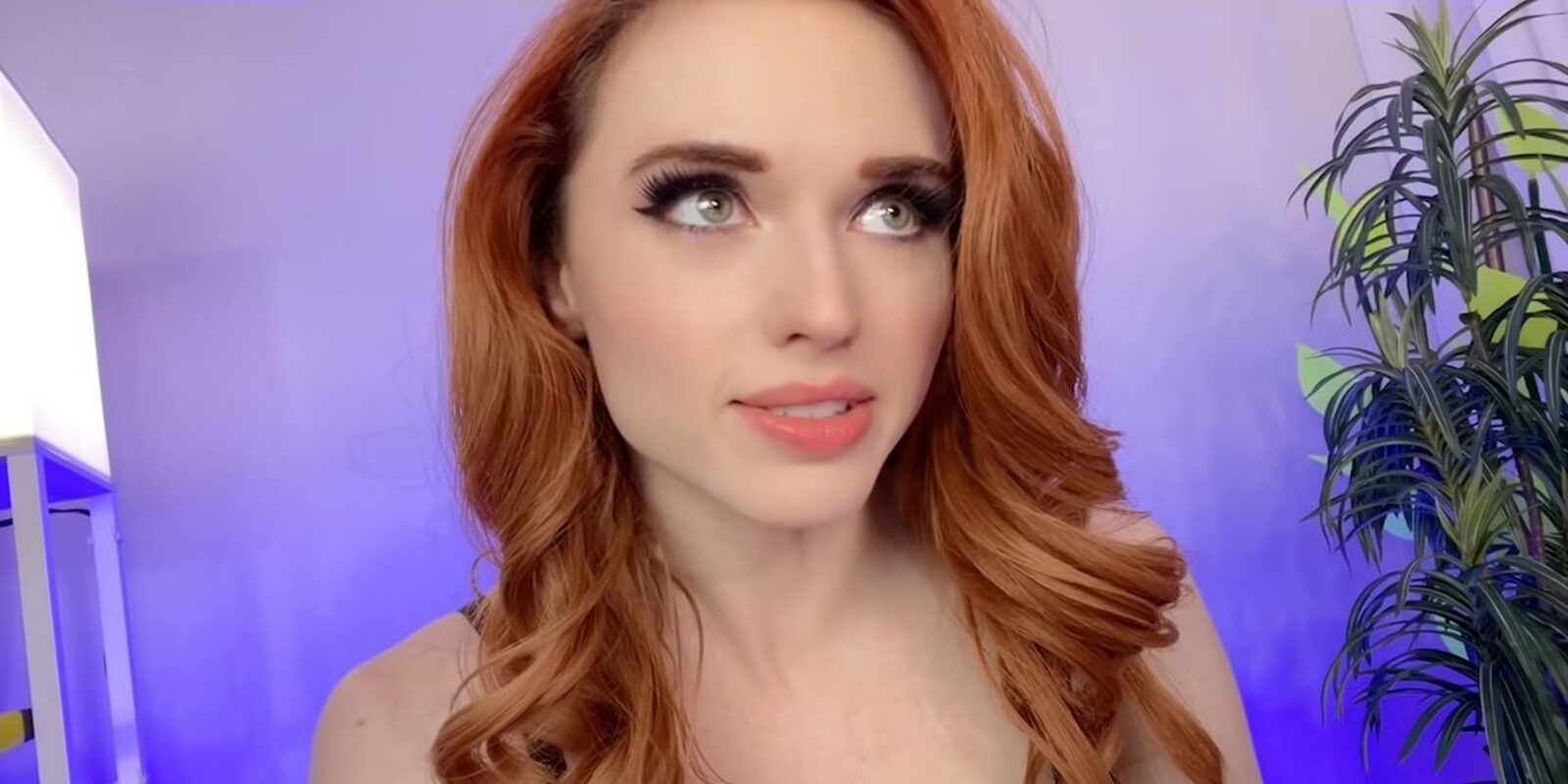 Twitch Issues Warning to Amouranth
