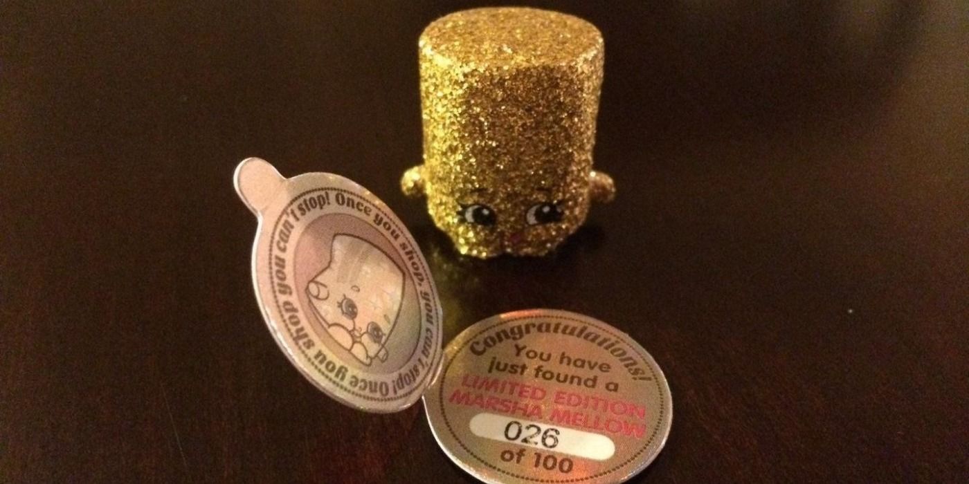 Image of the Marsha Mellow Shopkins with her tag.
