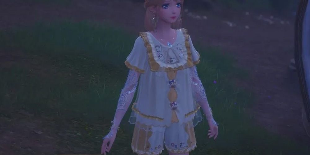 The Dreamland Marathon shirt sparkles in moonlight in Infinity Nikki.