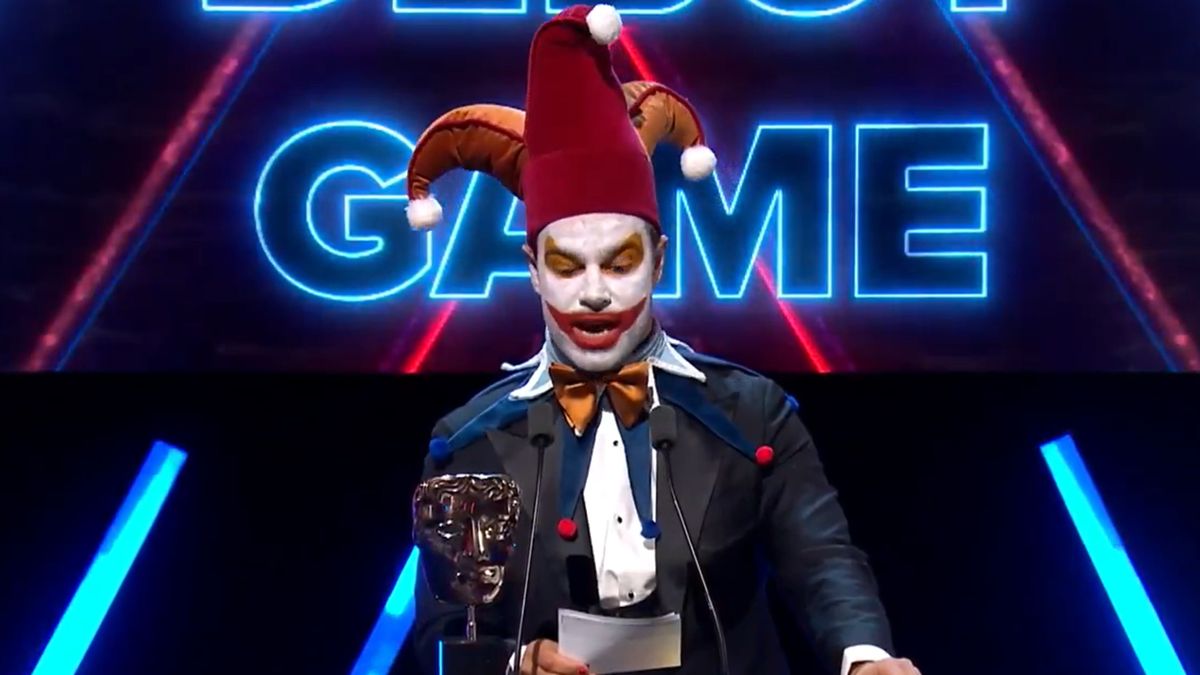 Ben Starr presenting at the BAFTA Game Awards in clown attire