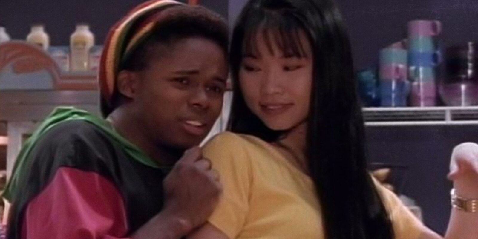 Power Rangers Head Writer Admits Black And Yellow Ranger Casting Was A "Mistake"