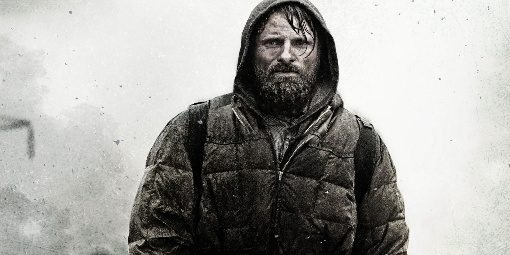 The Road main poster featuring Viggo Mortensen.