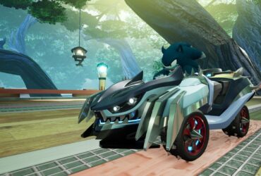 Sonic in werehog form in Sonic Racing: CrossWorlds races through a forest