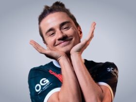 N0tail smiling for OG Esports Dota 2