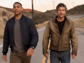 Aaron Pierre as John Stewart and Kyle Chandler as Hal Jordan in Lanterns.