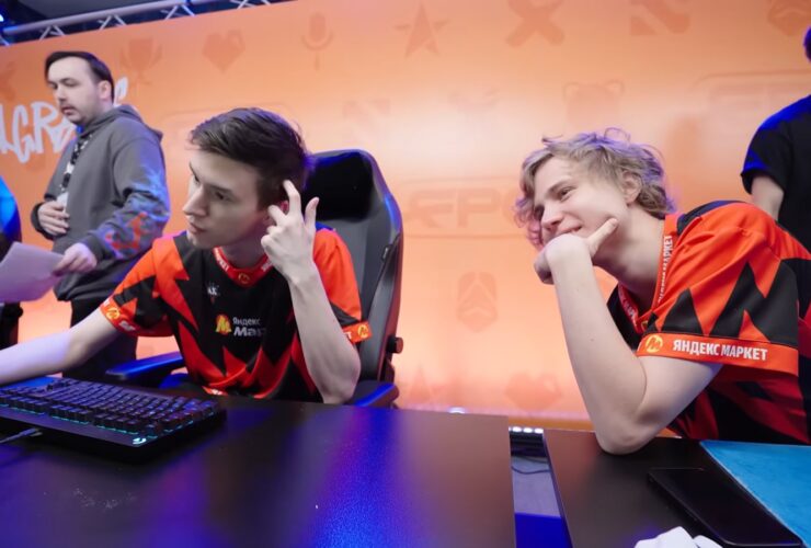 Team Yandex Dota 2 players at Fissure Playground 2