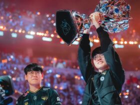T1 Faker lifting League of Legends World Championship Trophy 2025
