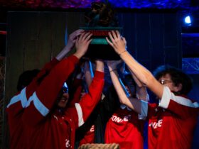 MOUZ lifting PGL Wallachia trophy Dota 2